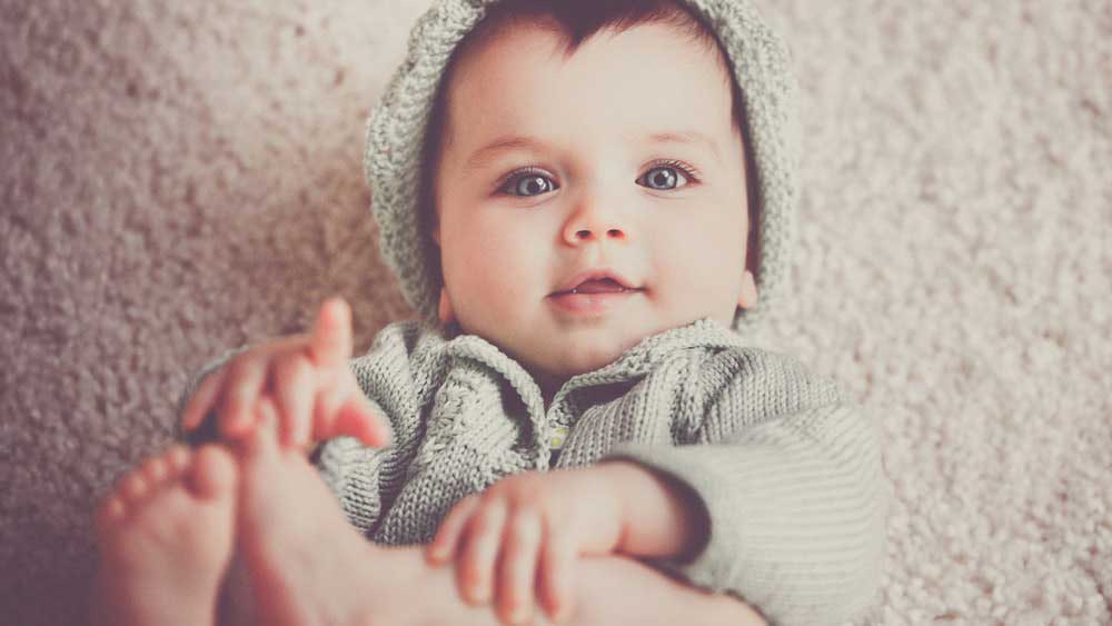 Como escolher roupas de bebê para o inverno